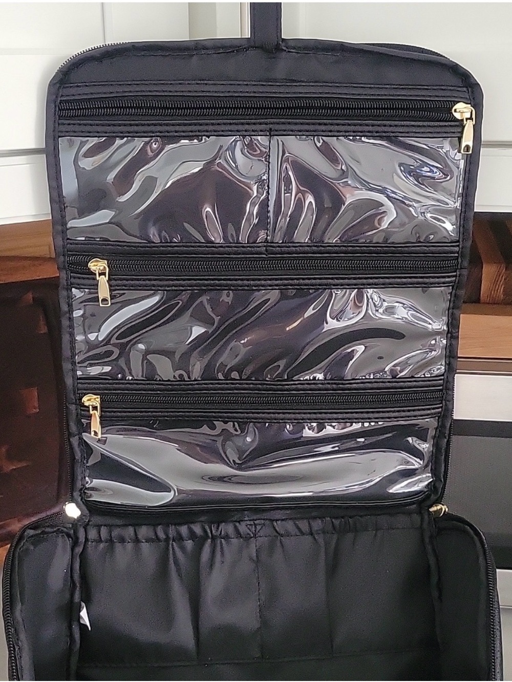 Tartan + Twine Black Perforated Hanging Toiletry Bag with Top Handle NWT - Picture 5 of 5
